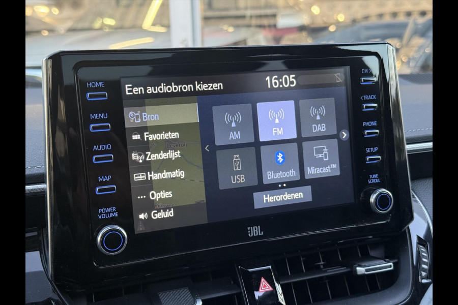 Toyota Corolla Touring Sports 2.0 Hybrid Premium | Panoramadak, JBL, Dodehoekherkenning, Parkeersensoren, Elektrische achterklep, 18 inch