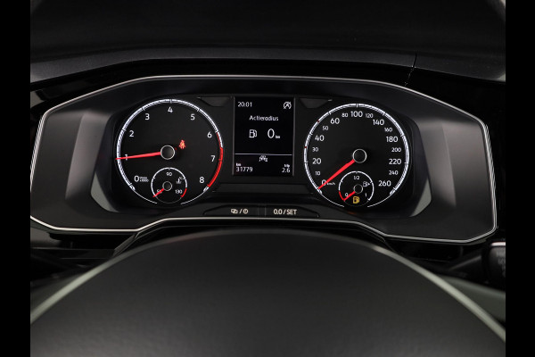 Volkswagen Polo 1.0 TSI Highline 95 pk | Navigatie via App | Autom. airco | Parkeersensoren | Adaptieve cruise control |