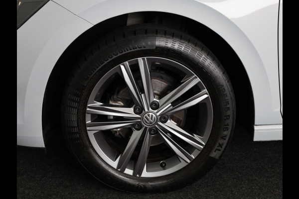 Volkswagen Polo 1.0 TSI Highline 95 pk | Navigatie via App | Autom. airco | Parkeersensoren | Adaptieve cruise control |