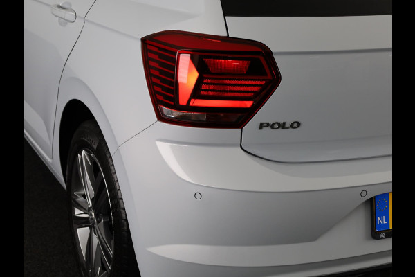 Volkswagen Polo 1.0 TSI Highline 95 pk | Navigatie via App | Autom. airco | Parkeersensoren | Adaptieve cruise control |