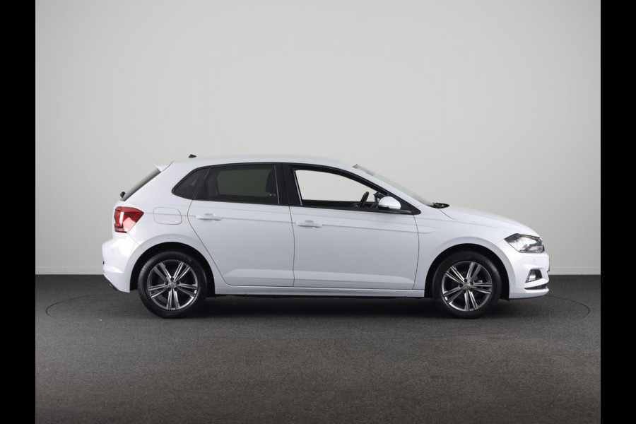 Volkswagen Polo 1.0 TSI Highline 95 pk | Navigatie via App | Autom. airco | Parkeersensoren | Adaptieve cruise control |