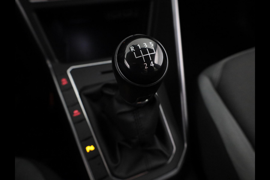 Volkswagen Polo 1.0 TSI Highline 95 pk | Navigatie via App | Autom. airco | Parkeersensoren | Adaptieve cruise control |