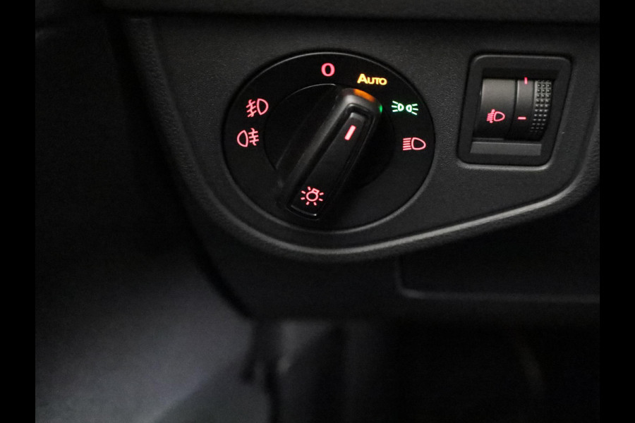 Volkswagen Polo 1.0 TSI Highline 95 pk | Navigatie via App | Autom. airco | Parkeersensoren | Adaptieve cruise control |