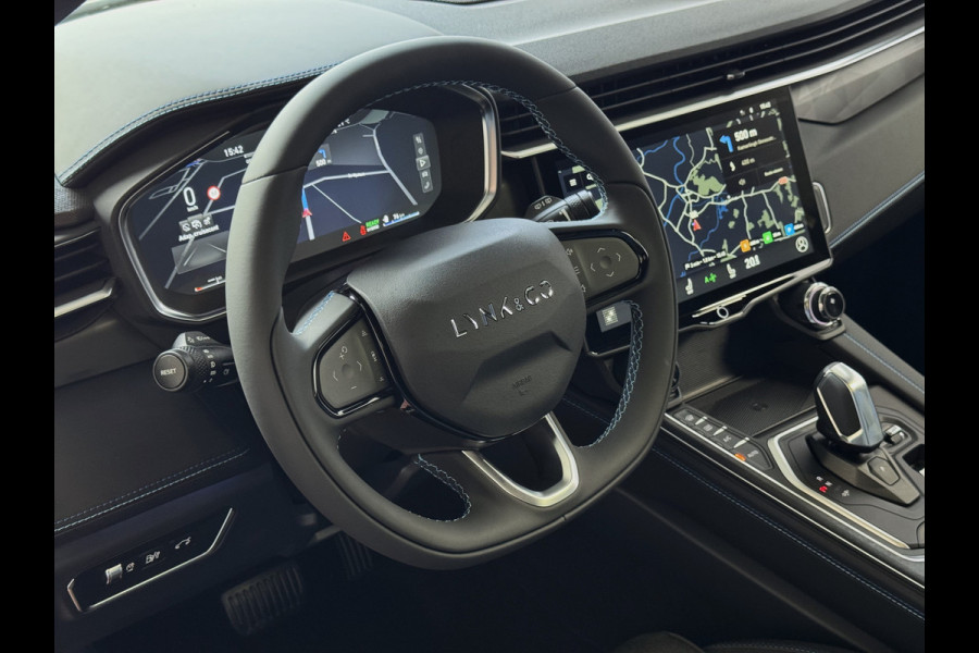 Lynk & Co 01 ✅NIEUW ✅ 06/2025 / STUUR/STOEL VERW. 1.5 261 PK ZWARTE HEMEL 360CAM 4 JAAR GARANTIE PHEV Plug-in Hybrid phev