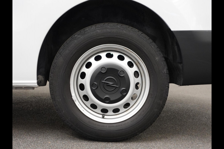 Opel Vivaro 2.0 CDTI 145 pk L3H1 Edition Automaat Airco Navi Bluetooth Trekhaak