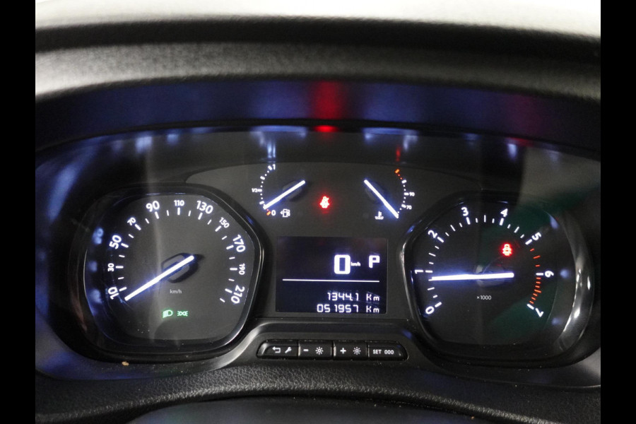 Opel Vivaro 2.0 CDTI 145 pk L3H1 Edition Automaat Airco Navi Bluetooth Trekhaak