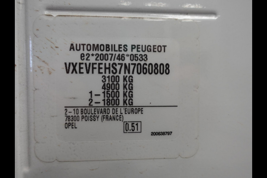 Opel Vivaro 2.0 CDTI 145 pk L3H1 Edition Automaat Airco Navi Bluetooth Trekhaak