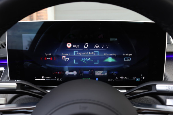 Mercedes-Benz S-Klasse 580 e 4MATIC Lang AMG Line | Airmatic | Achterasbesturing | Distronic+ | Massage | Memory | Burmester | Stoelventilatie | 3D-Display | HUD | Digital Light | Vlakkenverwarming |