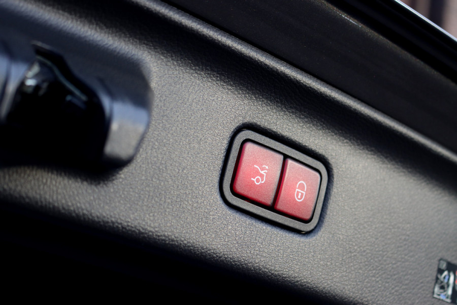 Mercedes-Benz S-Klasse 580 e 4MATIC Lang AMG Line | Airmatic | Achterasbesturing | Distronic+ | Massage | Memory | Burmester | Stoelventilatie | 3D-Display | HUD | Digital Light | Vlakkenverwarming |