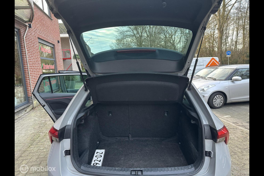 Škoda SCALA 1.0 TSI Sport Business