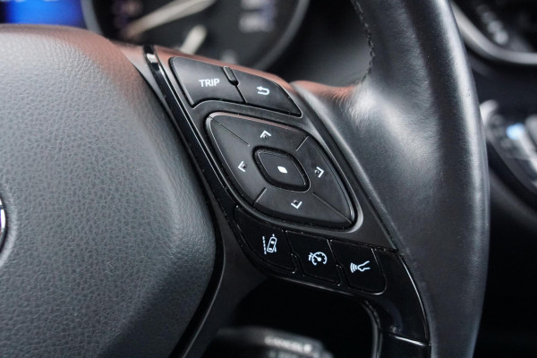 Toyota C-HR 1.8 Hybrid Black Edition + LEDER / DODEHOEK / JBL / STOELVERWARMING /