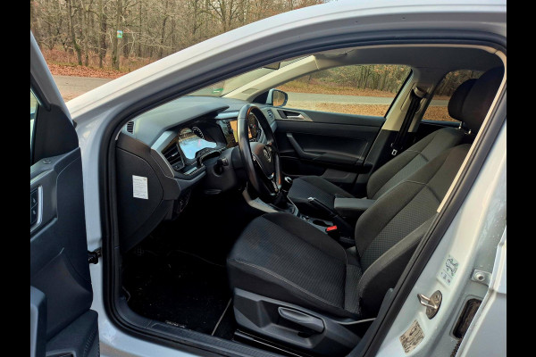Volkswagen Polo 1.6 TDI Comfortline . Navigatie . Multi stuur