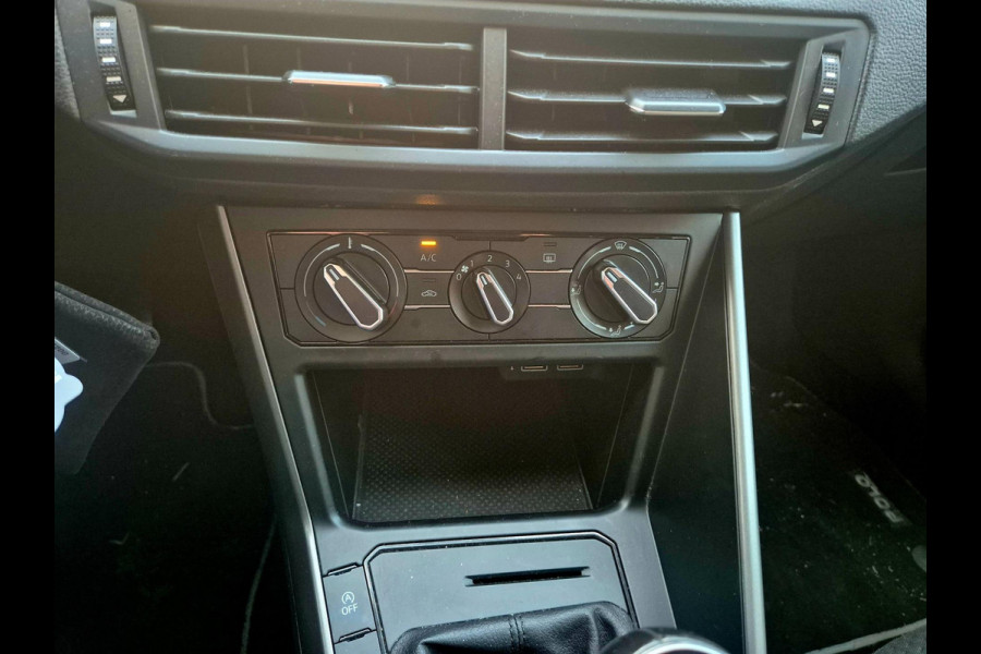 Volkswagen Polo 1.6 TDI Comfortline . Navigatie . Multi stuur