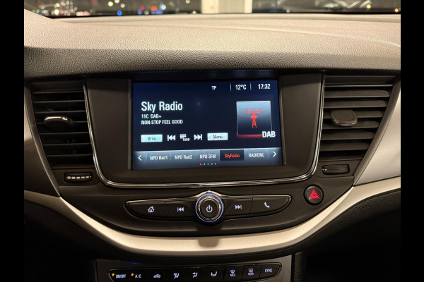 Opel Astra 1.2 Turbo Edition | LED | Navi | AGR stoel | Park pilot |