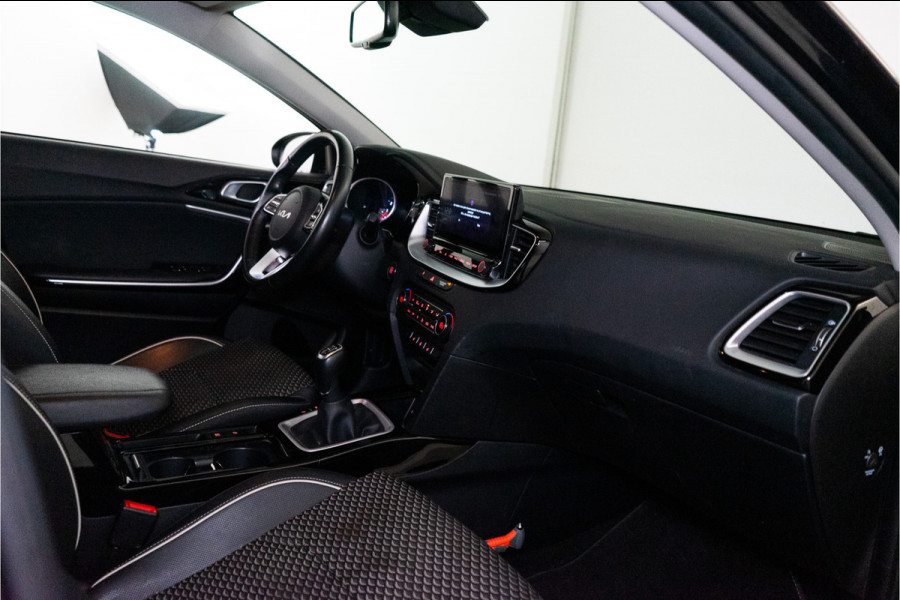 Kia Ceed 1.0 T-GDi DynamicPlusLine 120PK | NL AUTO+NAP | Lane | Stoel&Stuurverw. | Carplay |