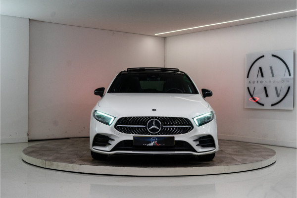Mercedes-Benz A-Klasse 180 Business Solution AMG 136PK | NL AUTO+NAP | Pano | LED | Stoelverw. | Carplay | Night | Garantie