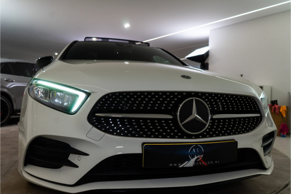 Mercedes-Benz A-Klasse 180 Business Solution AMG 136PK | NL AUTO+NAP | Pano | LED | Stoelverw. | Carplay | Night | Garantie