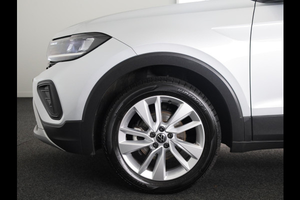 Volkswagen T-Cross 1.0 TSI Life Edition GOAL 95 pk | Navigatie | Parkeersensoren | Adaptieve cruise control | Autom. airco | Stoelverwarming |