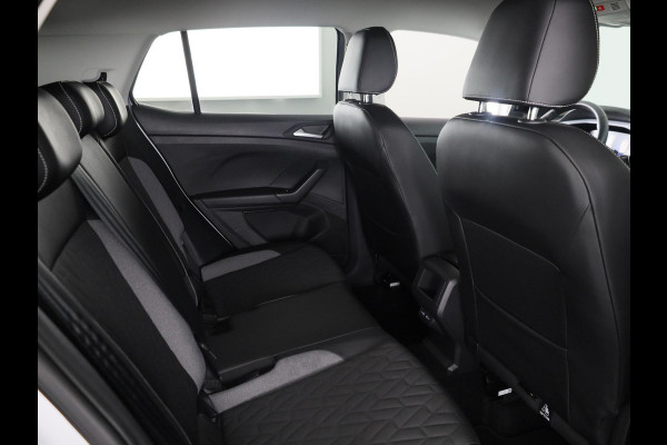 Volkswagen T-Cross 1.0 TSI Life Edition GOAL 95 pk | Navigatie | Parkeersensoren | Adaptieve cruise control | Autom. airco | Stoelverwarming |