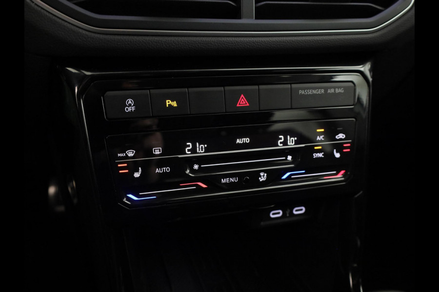 Volkswagen T-Cross 1.0 TSI Life Edition GOAL 95 pk | Navigatie | Parkeersensoren | Adaptieve cruise control | Autom. airco | Stoelverwarming |