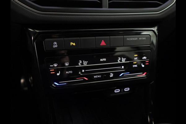 Volkswagen T-Cross 1.0 TSI Life Edition GOAL 95 pk | Navigatie | Parkeersensoren | Adaptieve cruise control | Autom. airco | Stoelverwarming |