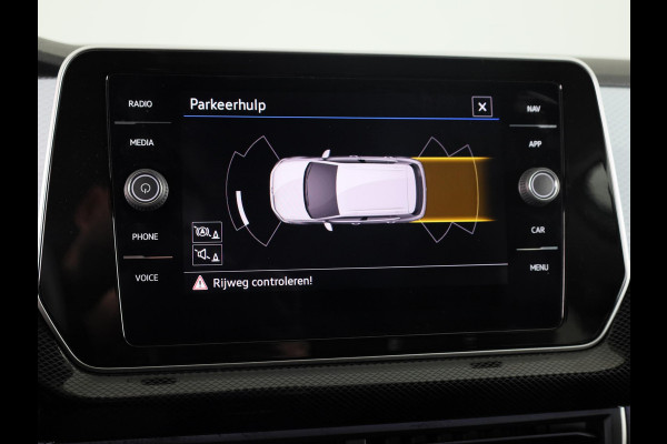 Volkswagen T-Cross 1.0 TSI Life Edition GOAL 95 pk | Navigatie | Parkeersensoren | Adaptieve cruise control | Autom. airco | Stoelverwarming |