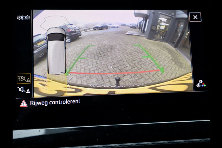 Volkswagen Transporter 2.0 TDI 4 MOTION BULLI DSG LANG ENKELE CABINE