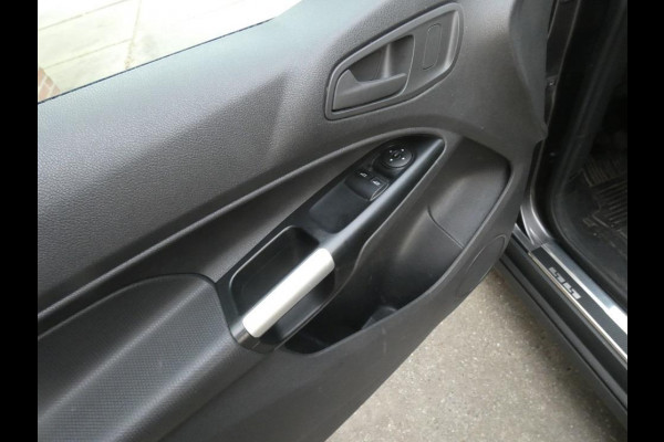Ford Transit Connect 1.5 TDCI L1* navi/cam*3zits*cr.control*