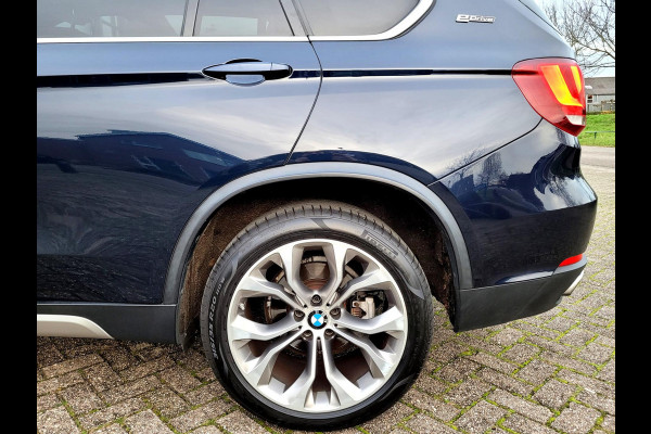 BMW X5 XDrive 40e, Pano, HUD, Camera, 4 nwe banden! (Dealer-onderhouden)