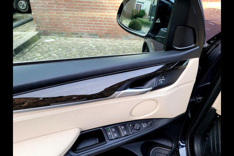BMW X5 XDrive 40e, Pano, HUD, Camera, 4 nwe banden! (Dealer-onderhouden)