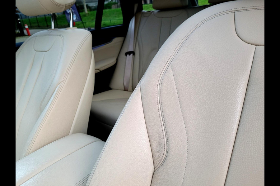 BMW X5 XDrive 40e, Pano, HUD, Camera, 4 nwe banden! (Dealer-onderhouden)