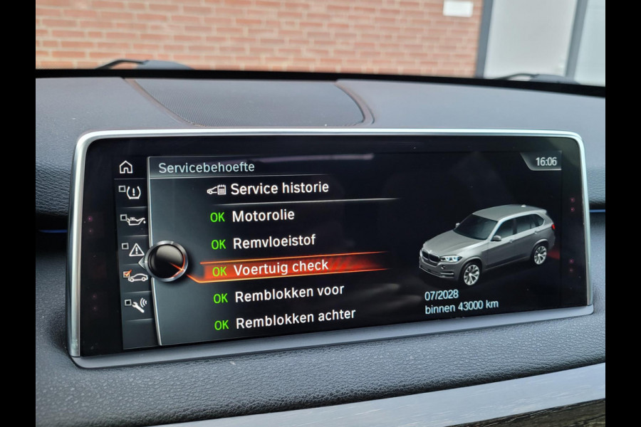 BMW X5 XDrive 40e, Pano, HUD, Camera, 4 nwe banden! (Dealer-onderhouden)
