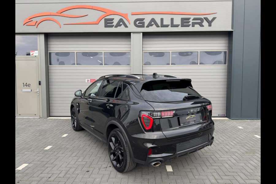 Lynk & Co 01 1.5 Bomvol Black Edition 261PK 360°Camera Zwarte hemel