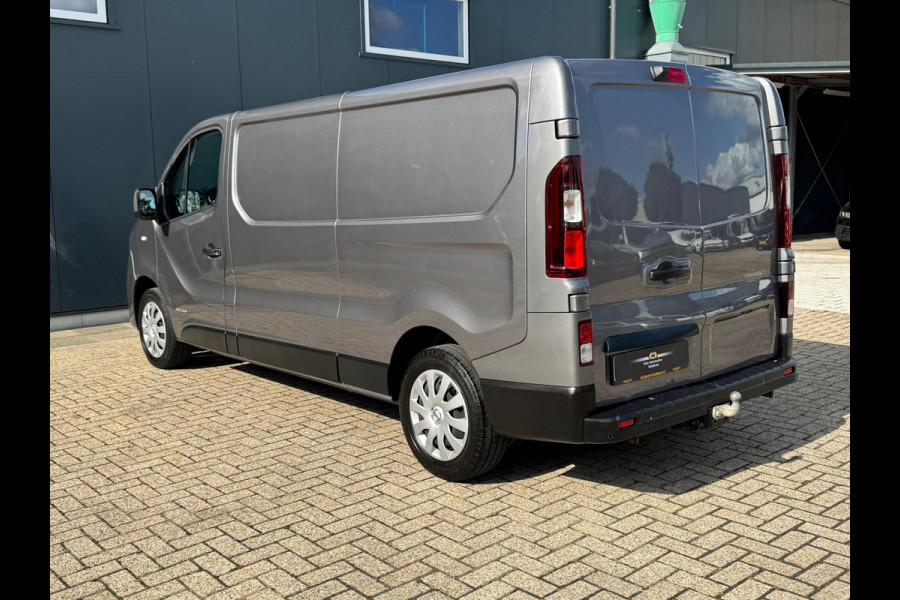 Renault Trafic 1.6 dCi T29 L2H1 (Nissan NV300) * Cruise Control * Parkeersensoren * Trekhaak *