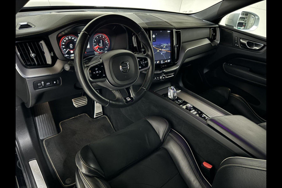 Volvo XC60 2.0 T8 Twin Engine AWD R-Design Luchtv. Pano H/K HUD 360°