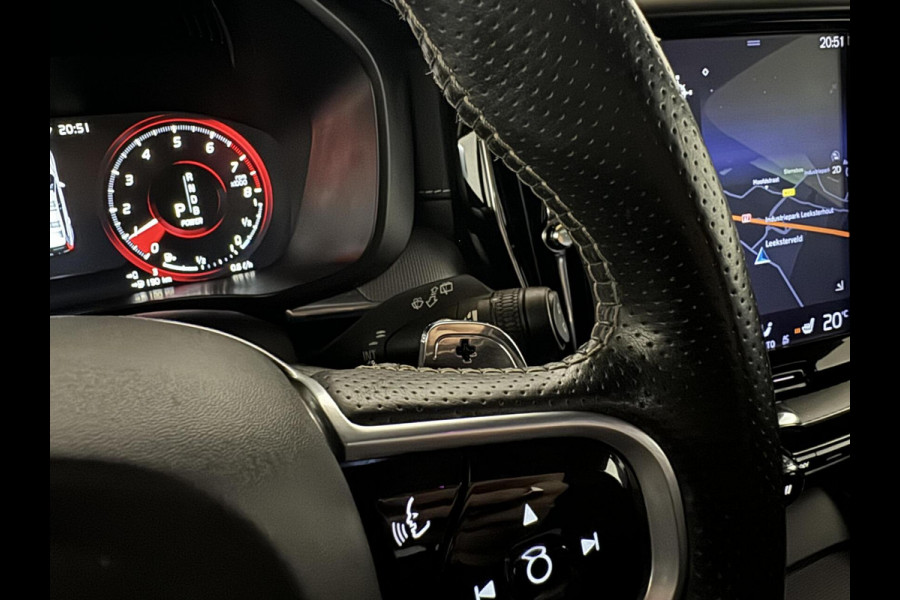 Volvo XC60 2.0 T8 Twin Engine AWD R-Design Luchtv. Pano H/K HUD 360°