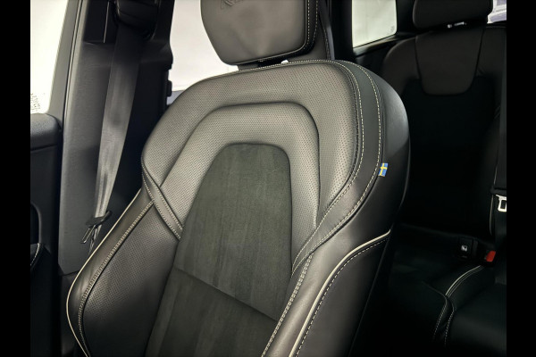 Volvo XC60 2.0 T8 Twin Engine AWD R-Design Luchtv. Pano H/K HUD 360°