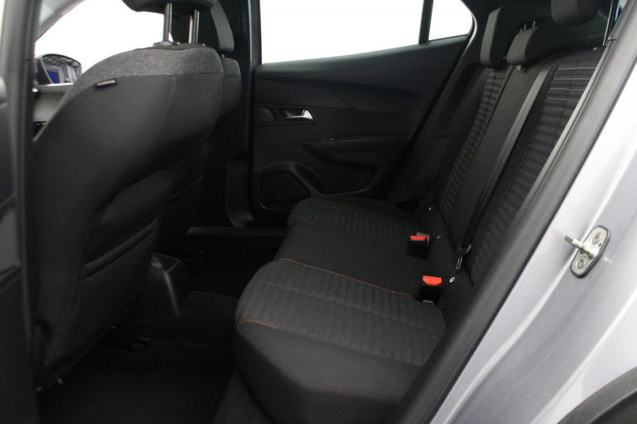 Peugeot 2008 1.2 PureTech Active Pack |Navi|