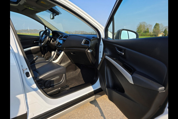 Suzuki S-Cross 1.4 Boosterjet AllGrip Style Smart Hybrid - 130 Pk - Euro 6 - Navi - Climate Control - ParkeerCamera