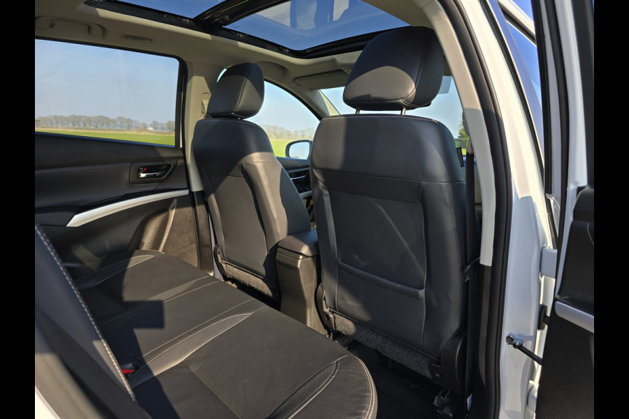 Suzuki S-Cross 1.4 Boosterjet AllGrip Style Smart Hybrid - 130 Pk - Euro 6 - Navi - Climate Control - ParkeerCamera