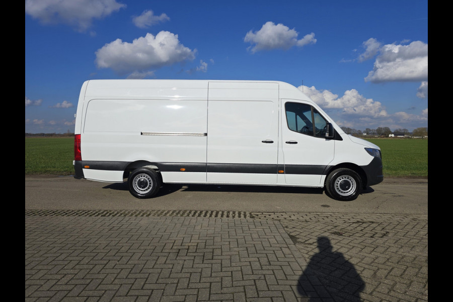 Mercedes-Benz Sprinter 317 1.9 CDI L3 H2 RWD - 170 Pk - Euro 6 - Camera - StoelVerwarming - MBUX
