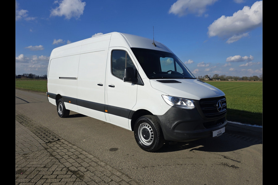 Mercedes-Benz Sprinter 317 1.9 CDI L3 H2 RWD - 170 Pk - Euro 6 - Camera - StoelVerwarming - MBUX