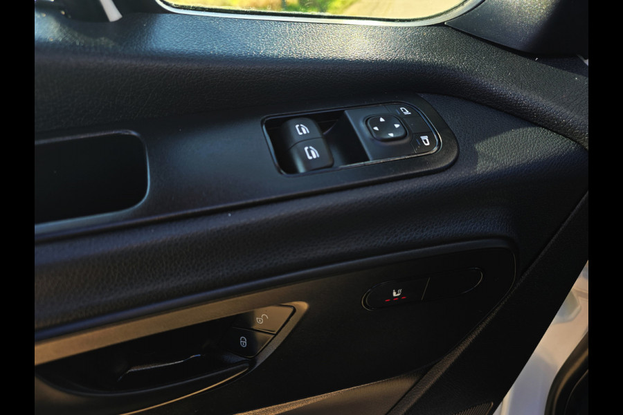 Mercedes-Benz Sprinter 317 1.9 CDI L3 H2 RWD - 170 Pk - Euro 6 - Camera - StoelVerwarming - MBUX