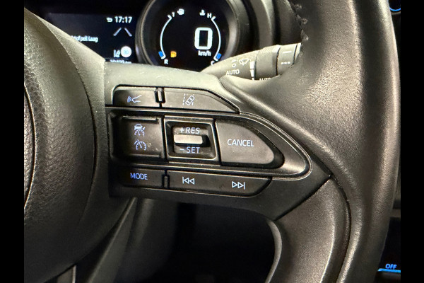 Toyota Yaris 1.5 Hybrid Dynamic AUT. NAVIGATIE CAMERA PDC CRUISE LANE-ASSIST