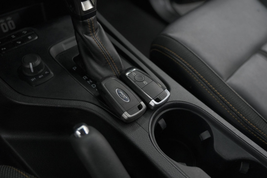 Ford Ranger 2.0 EcoBlue 160 Wildtrak Supercab | Trekhaak | Camera | Apple Carplay | Parkeersensoren