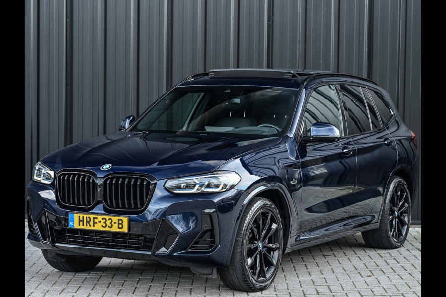 BMW X3 xDrive30e High Executive · M-Sport Pro · Comfort access · Head-up · Panoramadak · Adaptive cruise · Memory seats · Stuurverwarmi