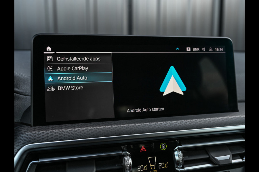 BMW X3 xDrive30e High Executive · M-Sport Pro · Comfort access · Head-up · Panoramadak · Adaptive cruise · Memory seats · Stuurverwarmi