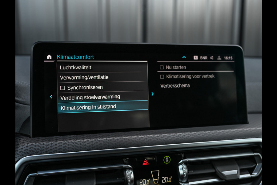 BMW X3 xDrive30e High Executive · M-Sport Pro · Comfort access · Head-up · Panoramadak · Adaptive cruise · Memory seats · Stuurverwarmi