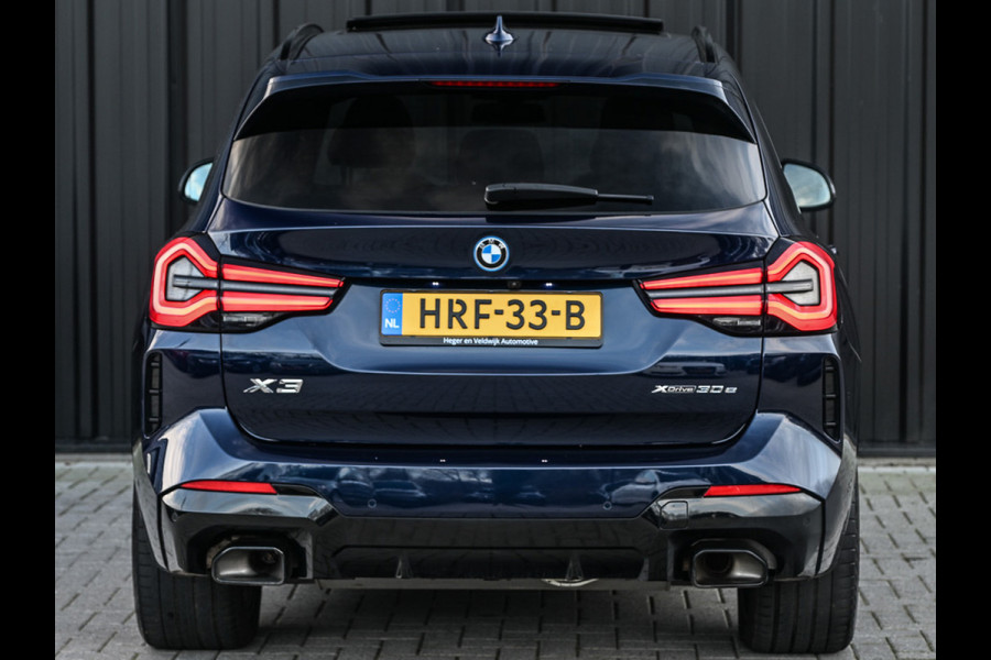 BMW X3 xDrive30e High Executive · M-Sport Pro · Comfort access · Head-up · Panoramadak · Adaptive cruise · Memory seats · Stuurverwarmi