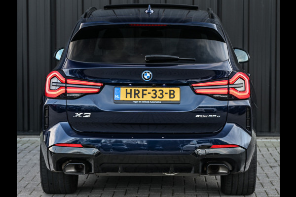 BMW X3 xDrive30e High Executive · M-Sport Pro · Comfort access · Head-up · Panoramadak · Adaptive cruise · Memory seats · Stuurverwarmi